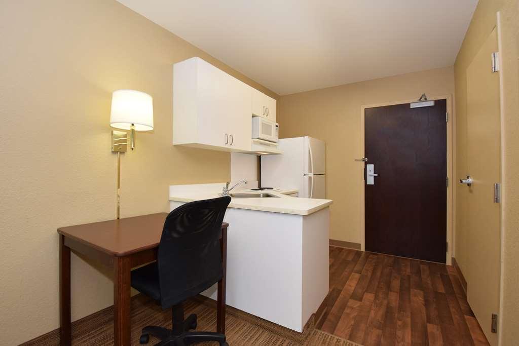 Extended Stay America Select Suites - Detroit - Roseville Habitación foto