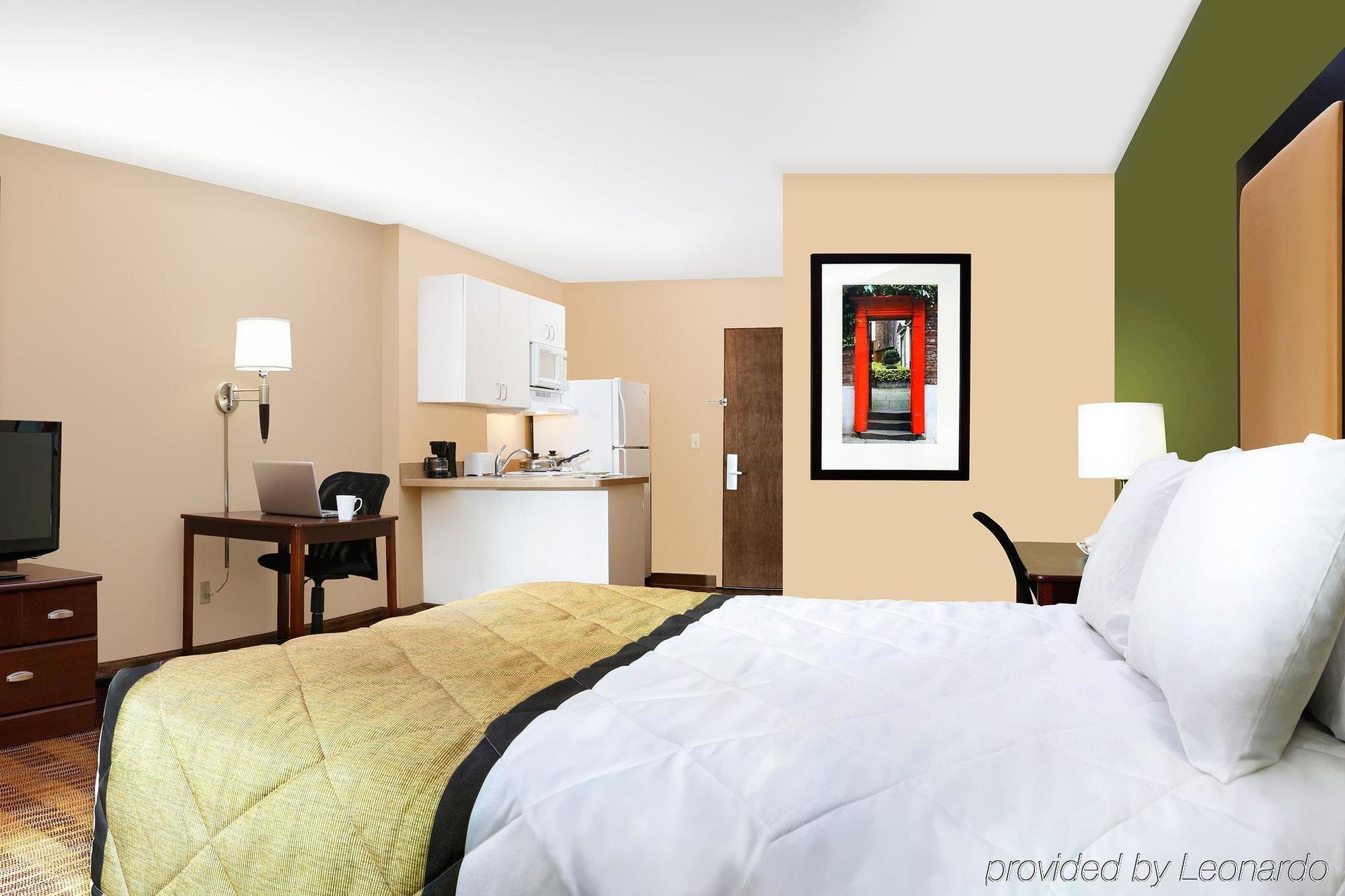 Extended Stay America Select Suites - Detroit - Roseville Exterior foto